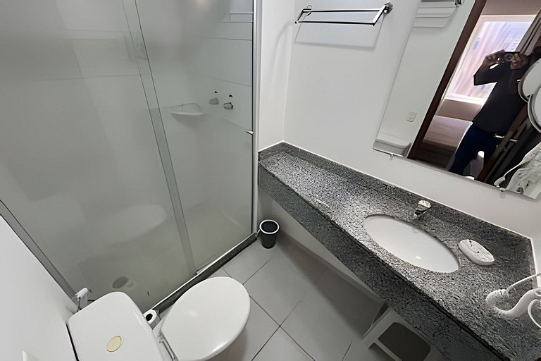 Flat R. Maestro Cardim Benef Portuguesa (Apto 110)