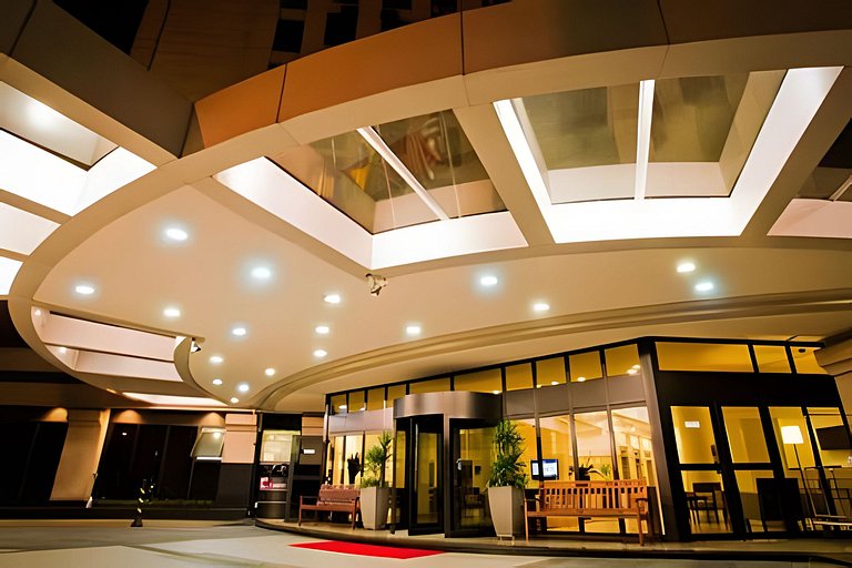 Suíte Aeroporto Congonhas com sofá cama (110H)