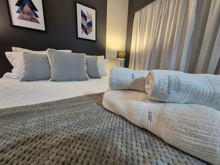 Suíte Luxo Congonhas com sofá cama (Apto 2005H)