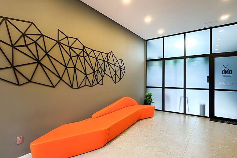 Studio em Pinheiros/Metrô Clínicas/R. Oscar Freire