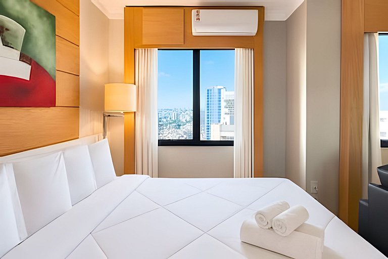 Flat Moderno em Congonhas com sofá-cama 1113