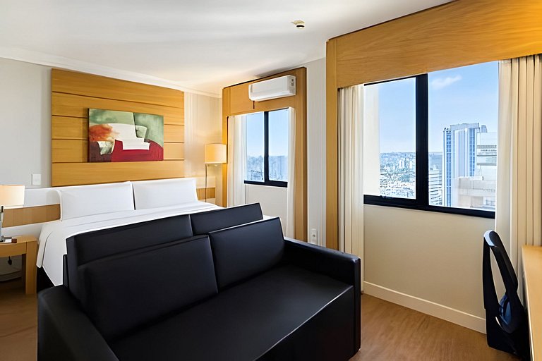 Flat Moderno em Congonhas com sofá-cama 1113