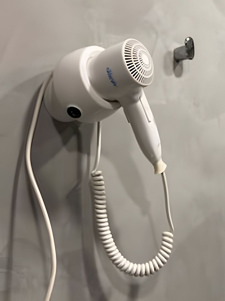 Flat Moderno em Congonhas com sofá-cama 1113