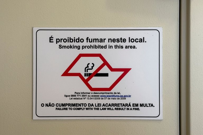 Flat Moderno em Congonhas com sofá-cama 1113